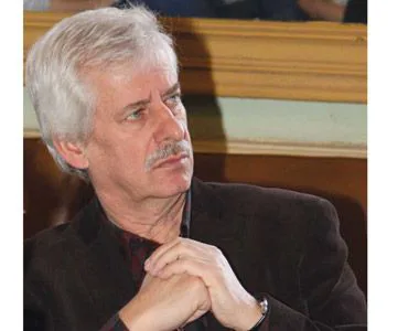 Ilustracija za tekst Roman Boška Krstića u izdanju Arhipelaga: Kaštel Beringer