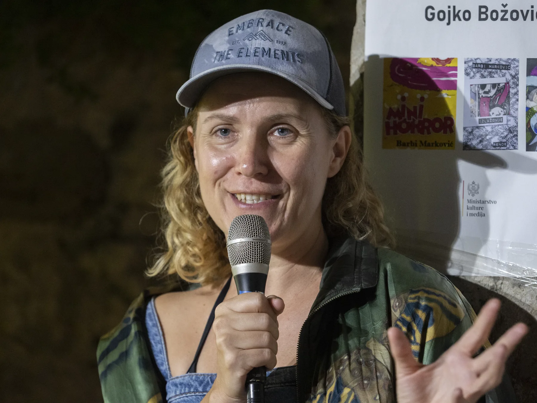 Ilustracija za tekst Barbi Marković u Budvi